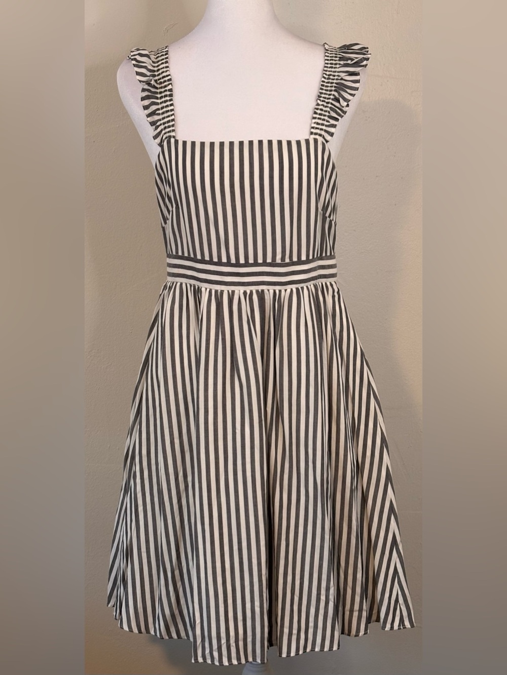 Madewell Ruffle Strap Lined Empire Dress Grey and White Stripes Women’s Size 0 - Picture 2 of 14